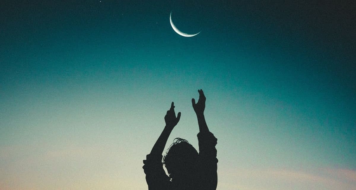 New Year Special: Setting Intentions with the New Moon New Year Special: Setting Intentions with the New Moon